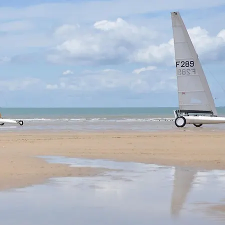 A Deux Pas De La A - Fr-1-323-415 * 圣让-德蒙